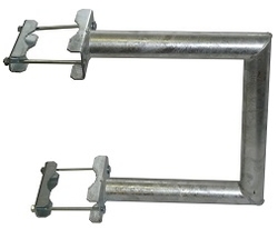 Držák C na stožár 400/400 trubka 42mm - žárový zinek