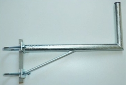 Držák na stožár 70 cm, průměr 42 mm, 2x třmen k vinklu, vzpěra, žárový zinek