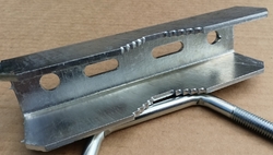 Třmen protikus 4mm, rozteč 150mm, žárový zinek