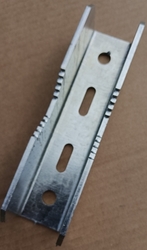 Třmen protikus 4mm, rozteč 150mm, žárový zinek