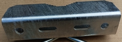 Třmen protikus 4mm, rozteč 150mm, žárový zinek